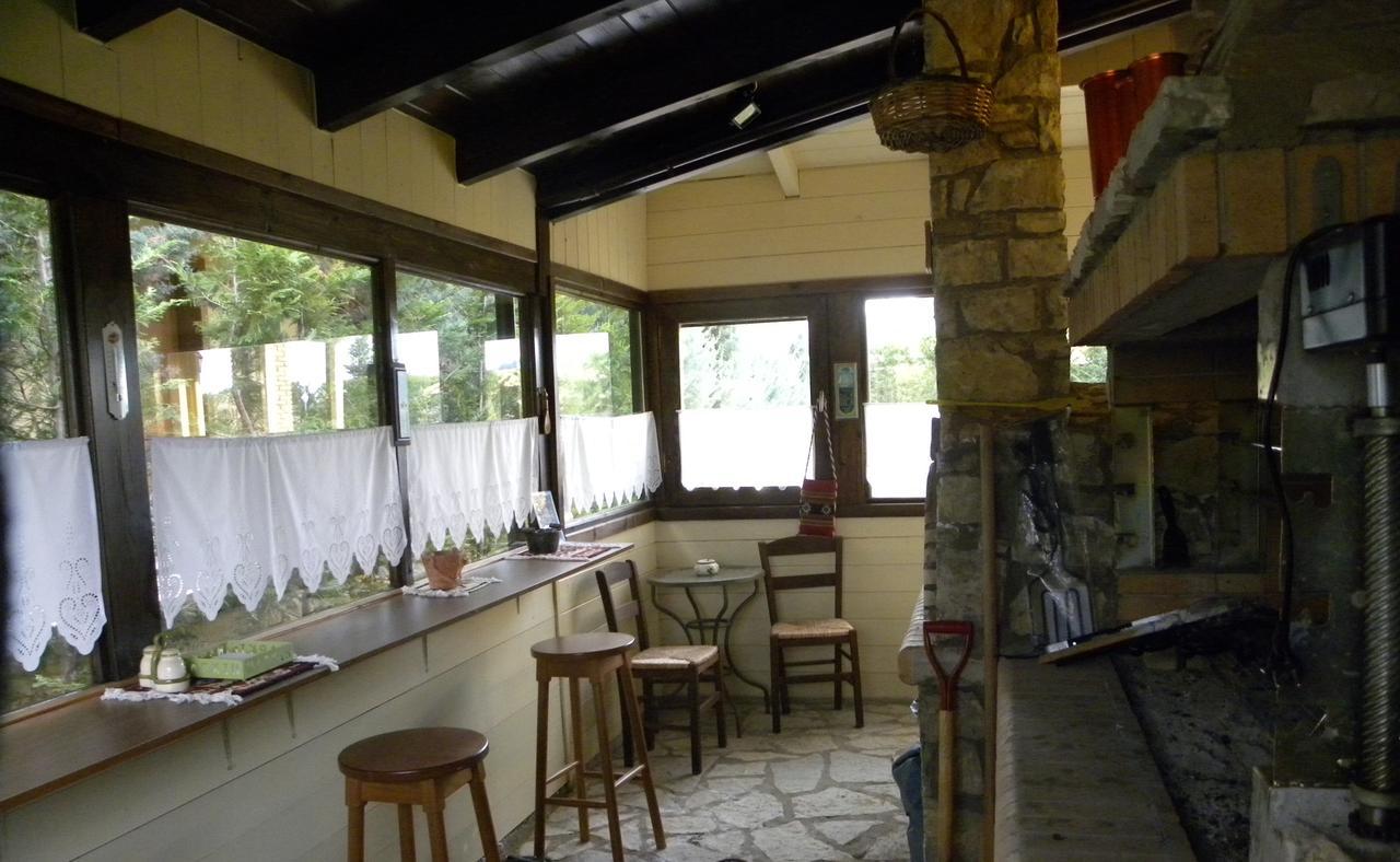 Mountain Chalet Livadi Arachova Exterior photo